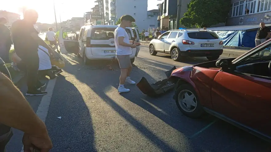 Zincirleme trafik kazası...