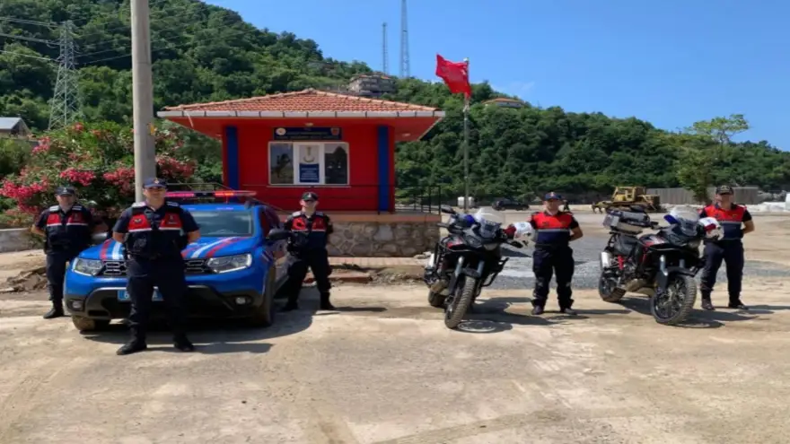 Jandarma, emniyet ve asayiş hizmetlerini artırdı...