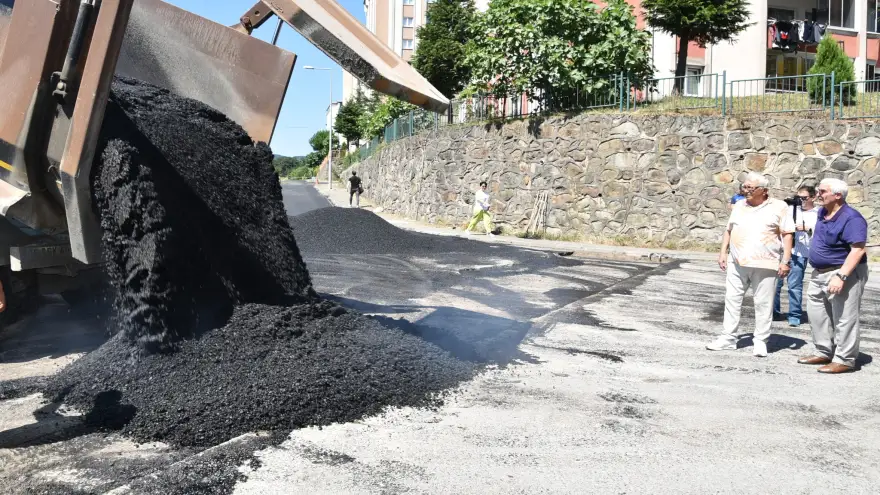 Başkan Posbıyık, asfalt çalışmalarını yerinde inceledi...
