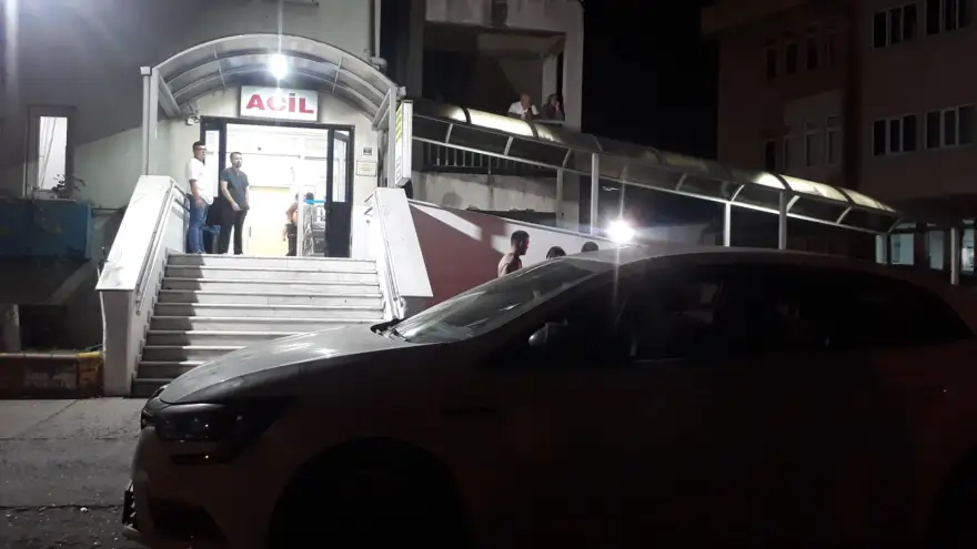 Muhtarın oğluna bıçaklı saldırı: 1 ölü -1 ağır yaralı