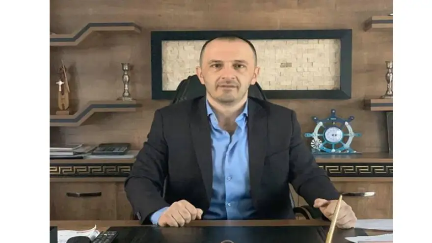 Başkan: Bahçeşehir kolejinin aldığı servis araçları kanuna ve usule aykırıdır 