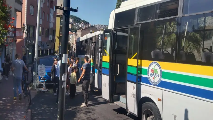 Aniden yükselen duman yolcuları korkuttu