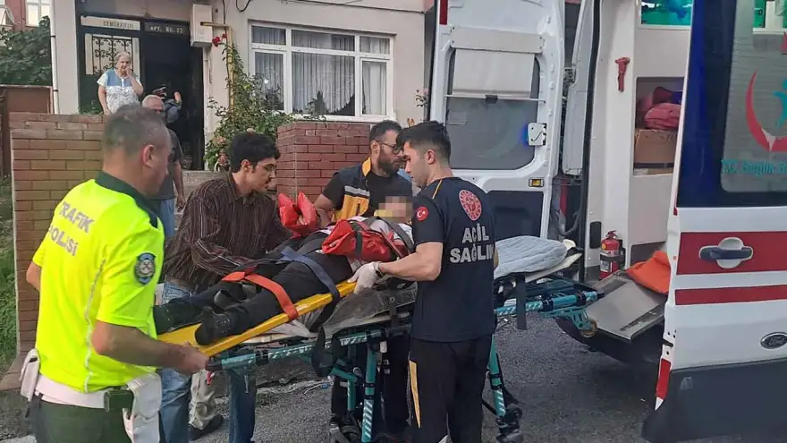 Bisiklet kazası yapan çocuk, korkudan evine giderek saklanmaya çalıştı...