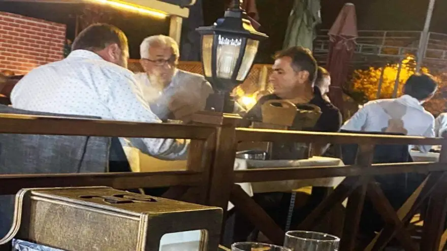 Posbıyık Muhalifleri, Rakı Sofrasında Buluştu