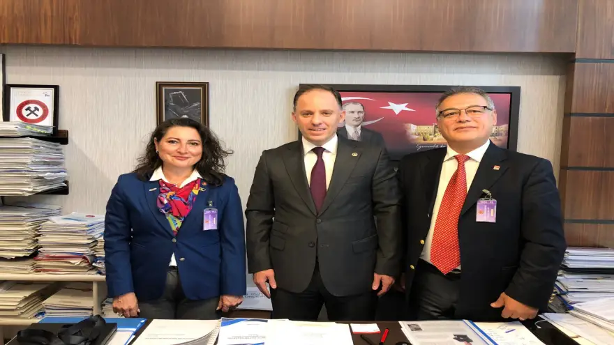 Dikmen'den Yavuzyılmaz ve Ertuğrul'a ziyaret