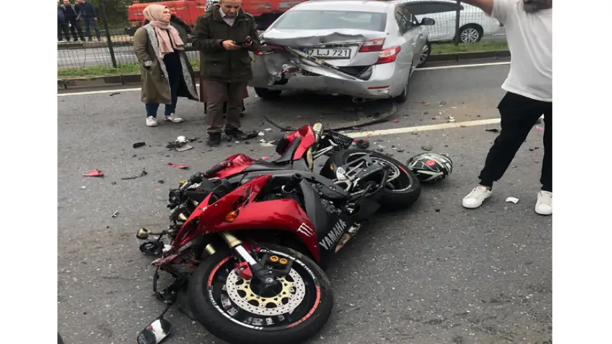 Motosiklet sürücüsü ağır yaralandı...