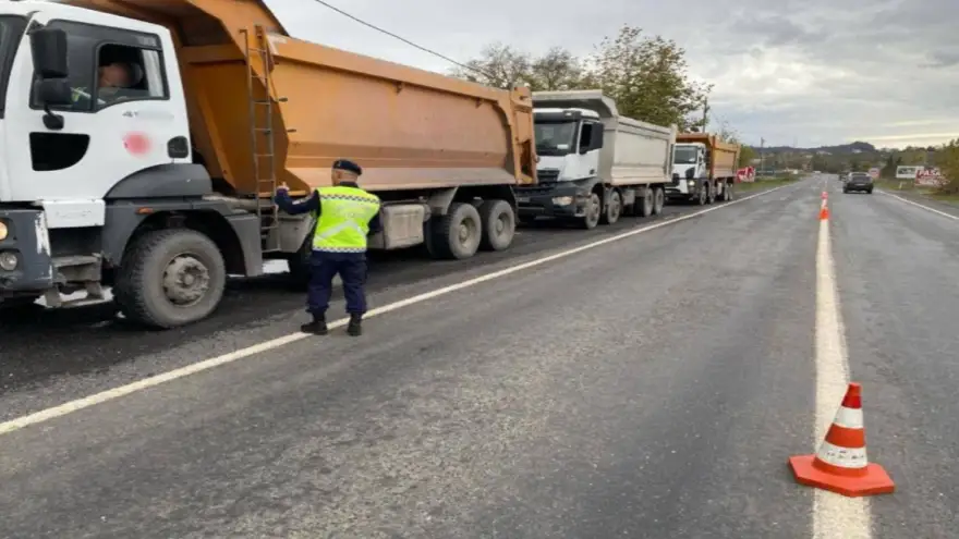 Yük Taşıyan Araçlara Yönelik Denetim Gerçekleştirildi