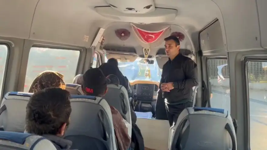 Jandarma sivil kıyafetlerle yolculuk yaparak denetim gerçekleştirdi...