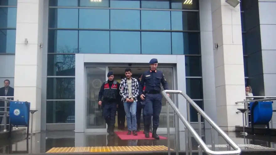 Uyuşturucu ve Hırsızlık suçundan yakalandı tutuklandı