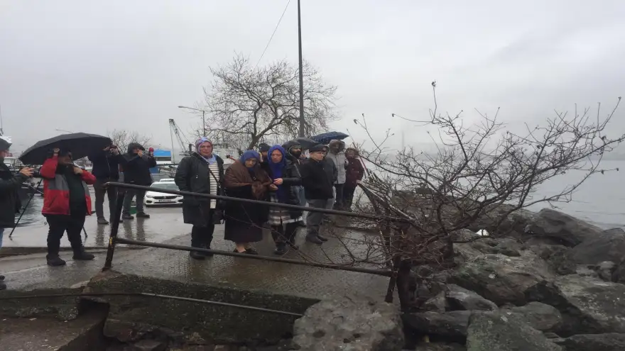 Bekleyiş devam ediyor...