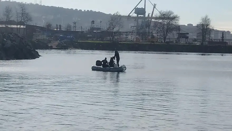 Kayıp mürettebatı arama çalışmaları 26'ncı günde devam ediyor...