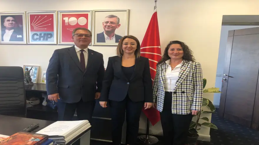 Dikmen bazı önemli isimlerle bir araya geldi.