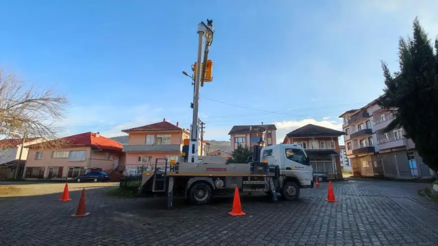 Başkent EDAŞ Kuvvetli Fırtına Uyarılarına Karşı Teyakkuza Geçti