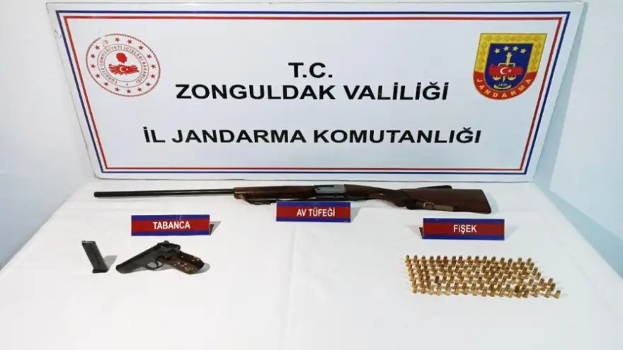 Ereğli'de Jandarma'dan şoke baskın, evden cephanelik çıktı...