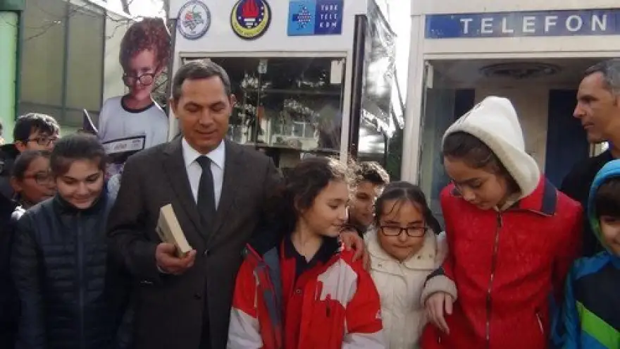 TELEFON KULÜBELERİ KÜTÜPHANE OLDU