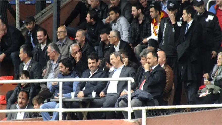 Z.E.S YALNIZ DEĞİLDİ..!